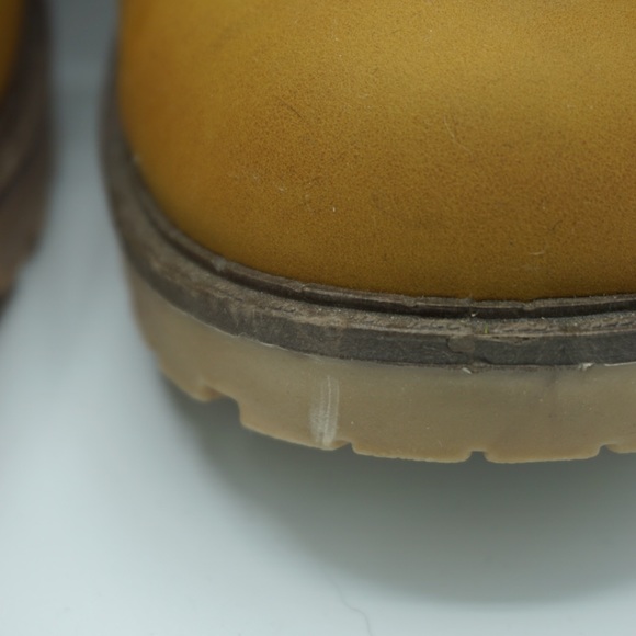 Tan Boots - Picture 6 of 6